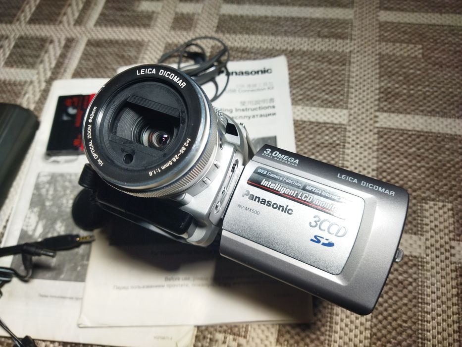 Відеокамера Panasonic MX-500 SD + DV