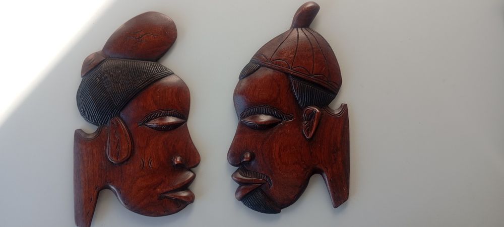 Máscaras Pau Preto