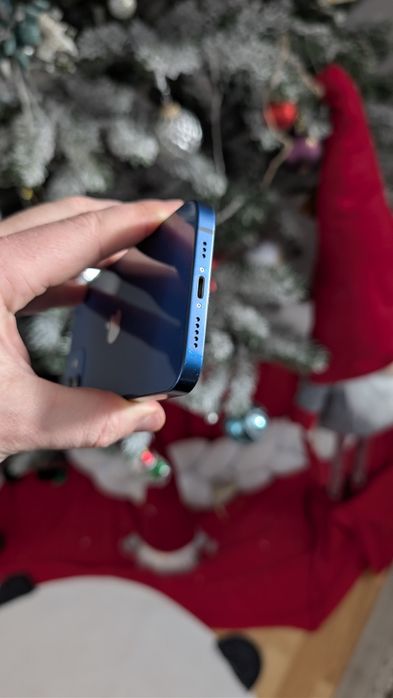 iPhone 12 blue 64 gb