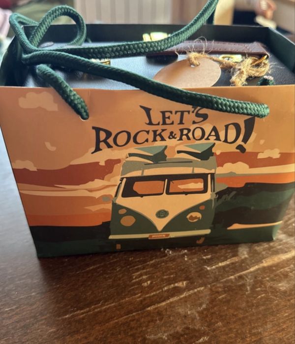 Muzen MW-2AI OTR Mini głośnik bezprzewodowy retro Bluetooth Radio FM