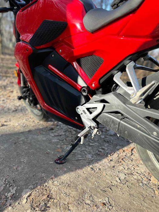 Honda CB 300F 2025