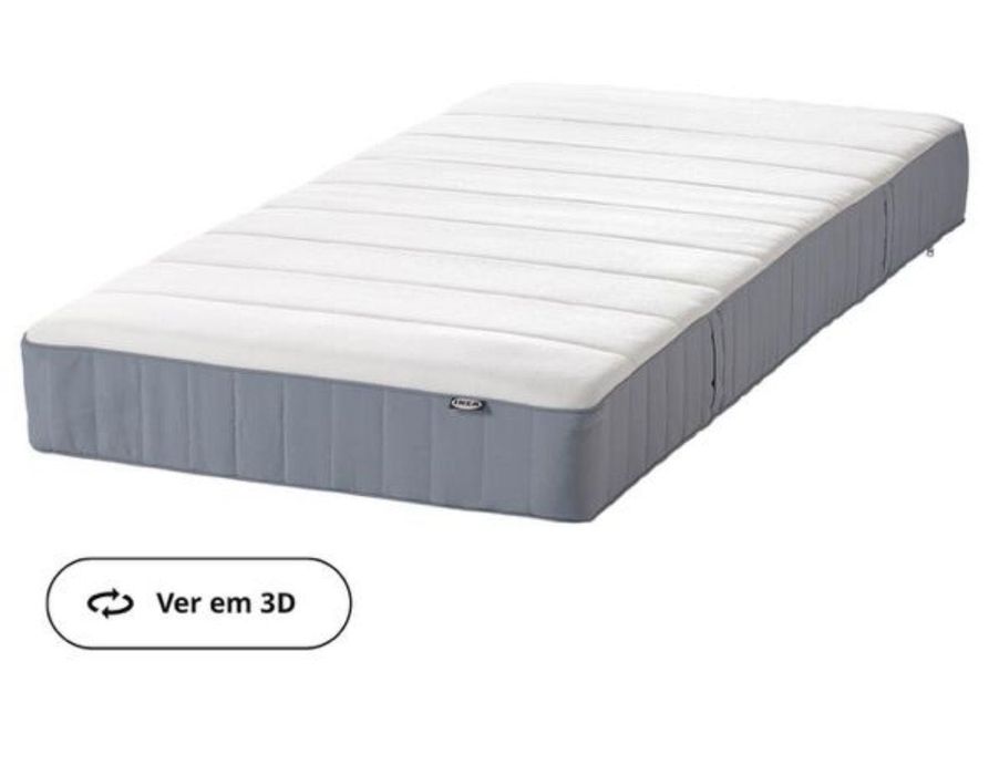 Mobília de quarto completa.