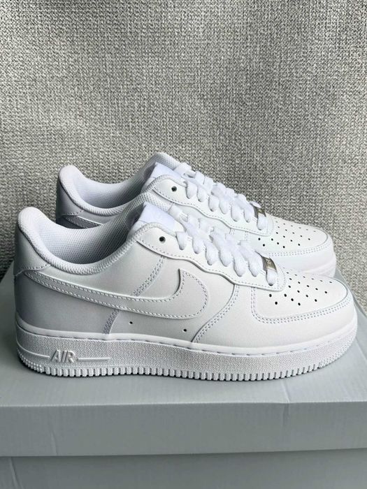 Nike Air Force 1 Białe R.39