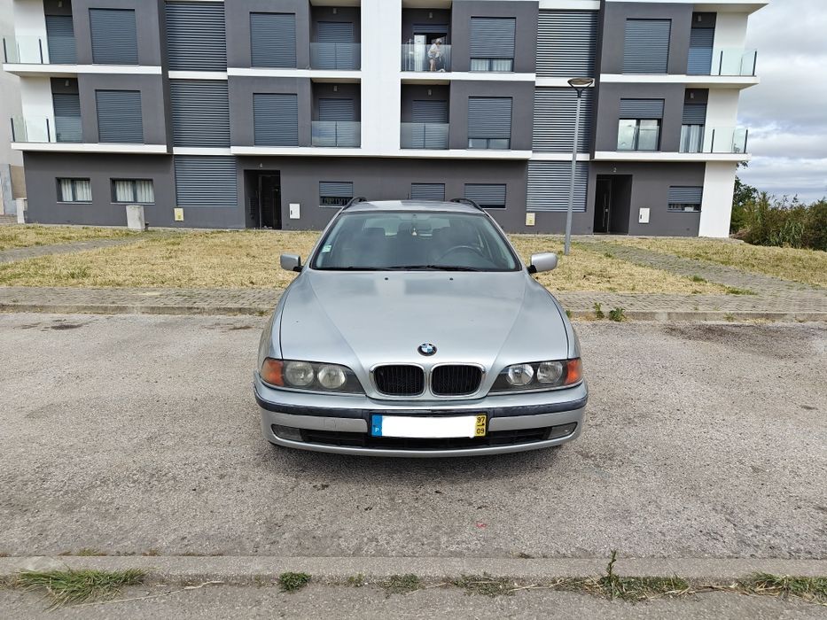 BMW 520i Nacional