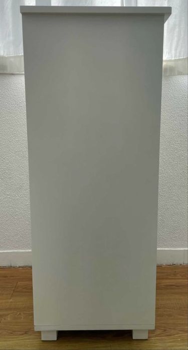 Cómoda/Camiseiro Branco