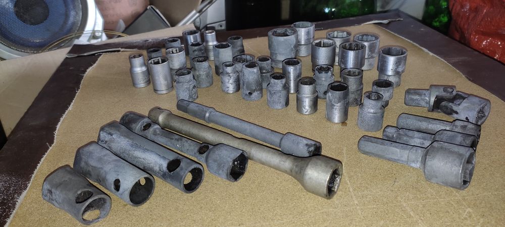 Різні головки насипом 41 шт