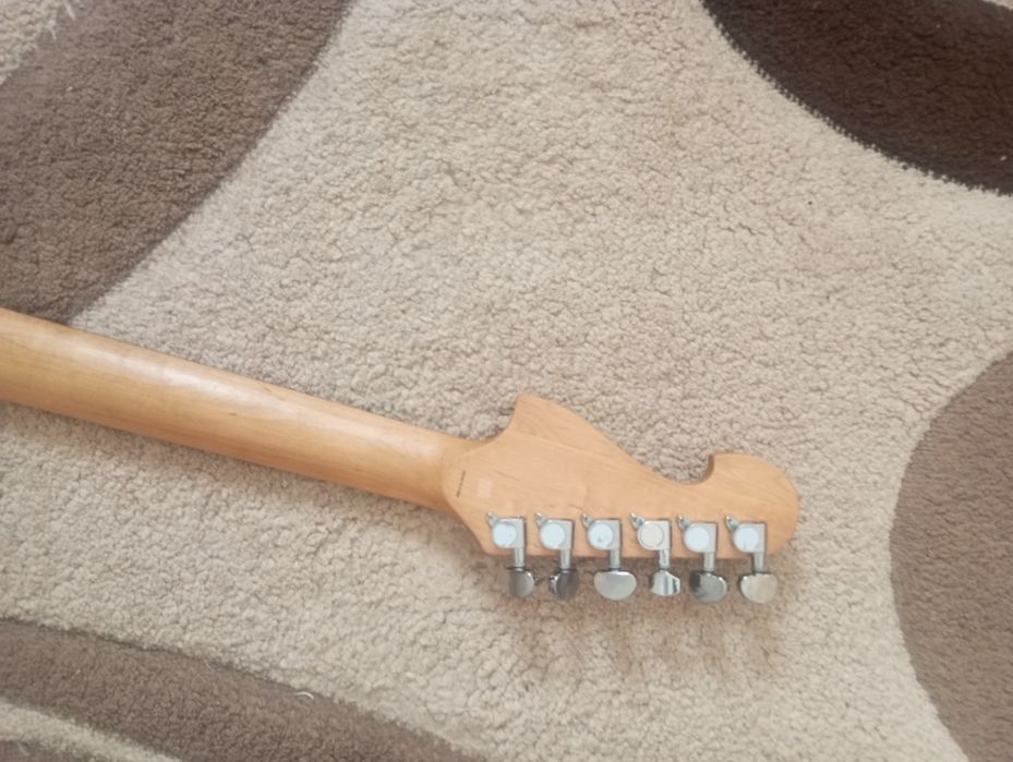 Washburn X10 електрогітара