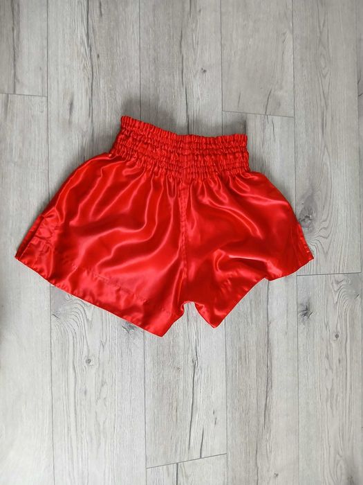Spodenki kickboxing muai thai czerwone pas 90cm M/L