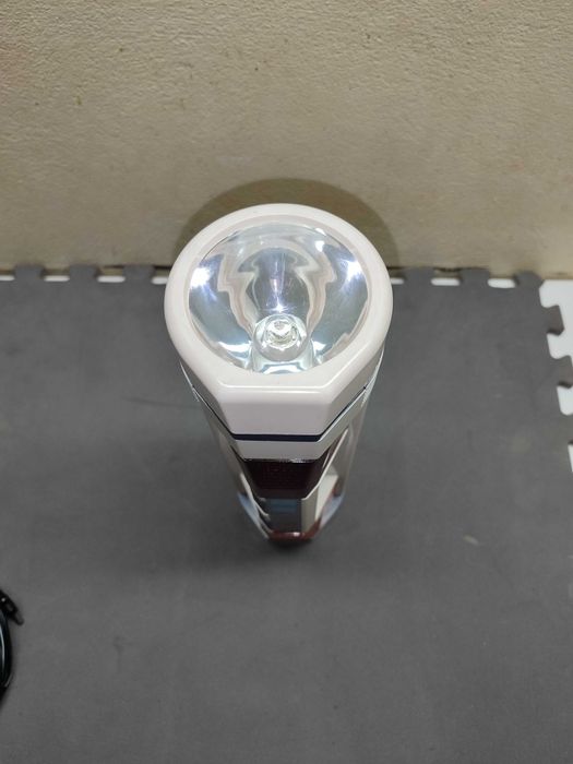 Lanterna Vintage 4 funções