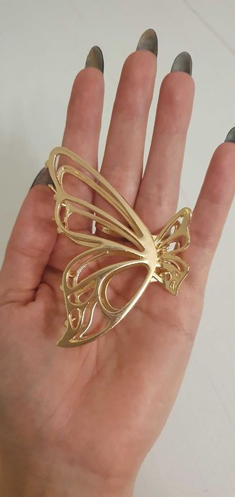 Klamra do włosów. Nowa