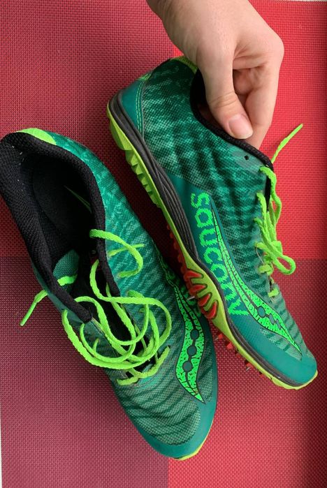 Шиповки легкоатлетичні бігові