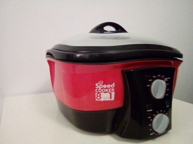 Speed Cooker 8 em 1 (substitui 8 aparelhos)
