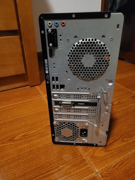 HP Pavilion Desktop TP01-0011NP