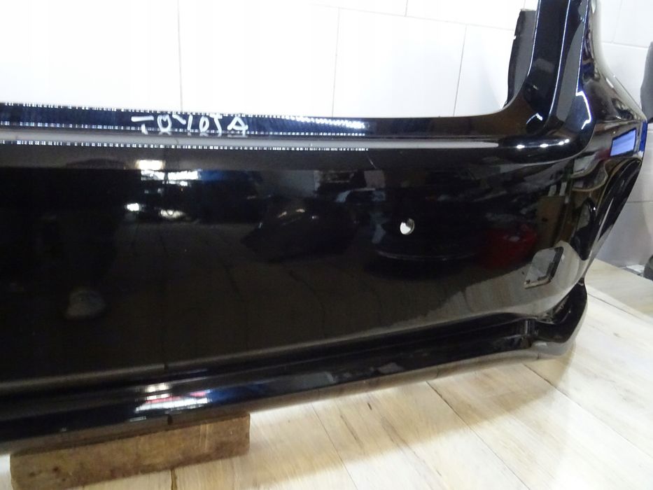 zderzak tył toyota corolla e21 sedan 52159-02e60 llu