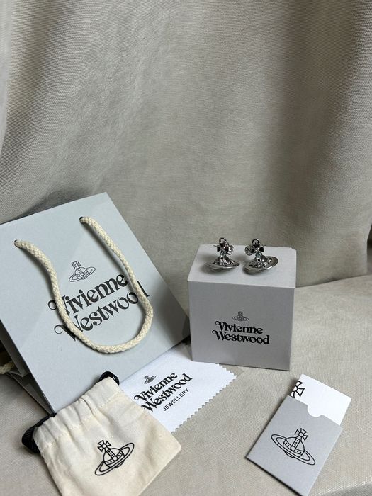 Vivienne Westwood Saturn Orb Silver Earrings оригинал сережки серьги