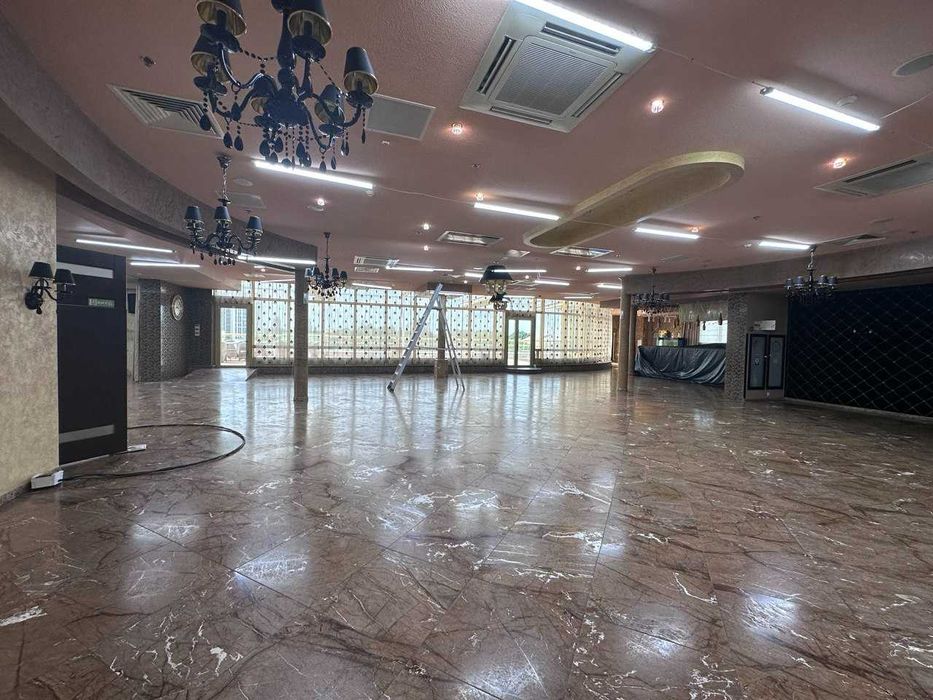 Оренда відкритої площі Пирогова