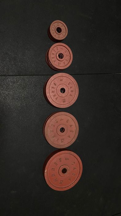 Máquina multifunções Kettler old school + discos