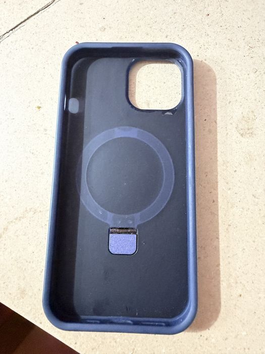 Capa para iPhone 15 – Como Nova