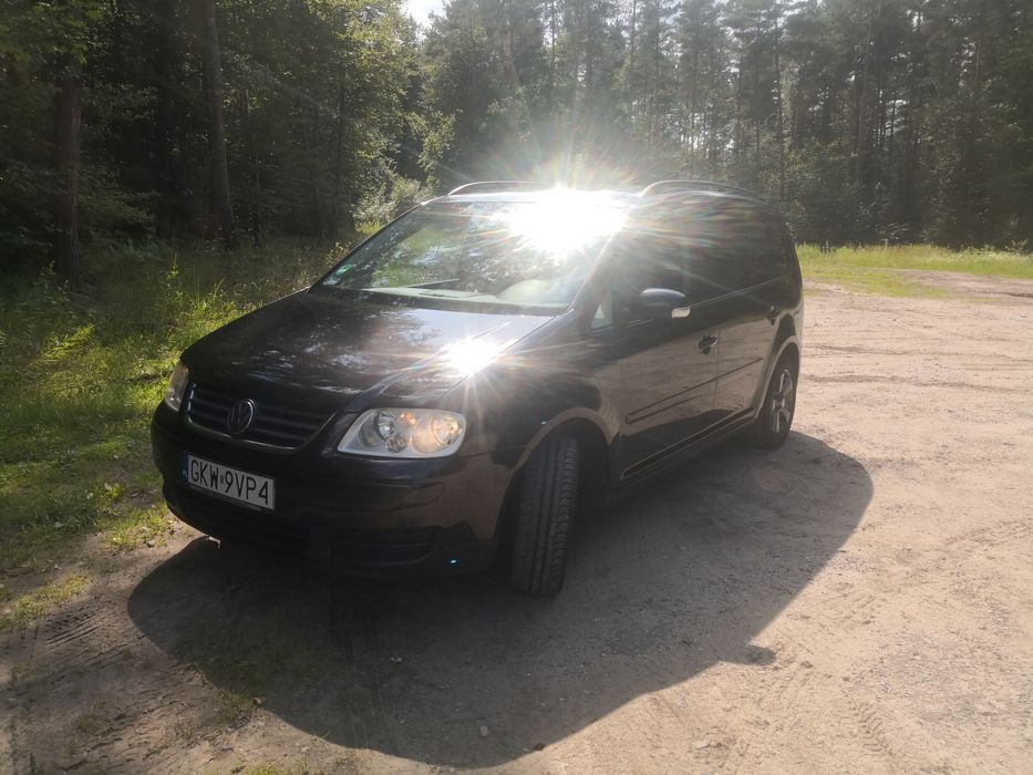 VW touran  7 osobowy /ZAMIANA