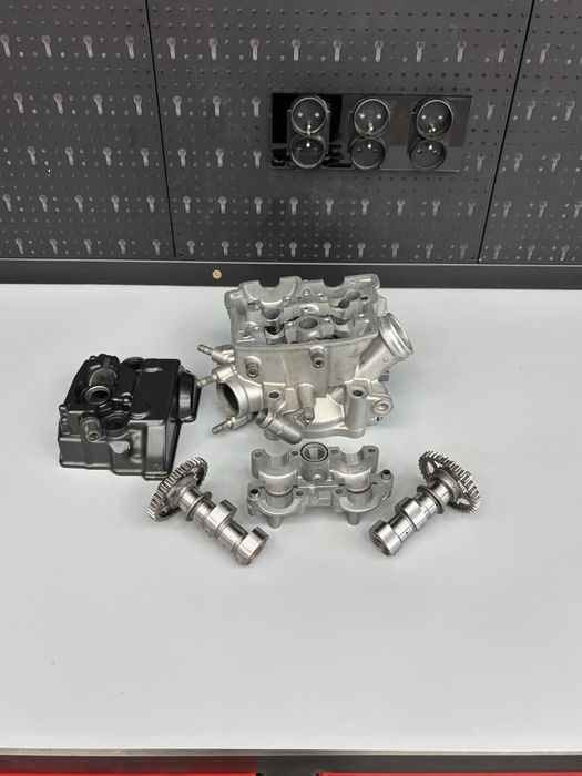 Dawca Części HONDA CRF250 R 18-26 Głowica  Pół Karter Skrzynia Cdi