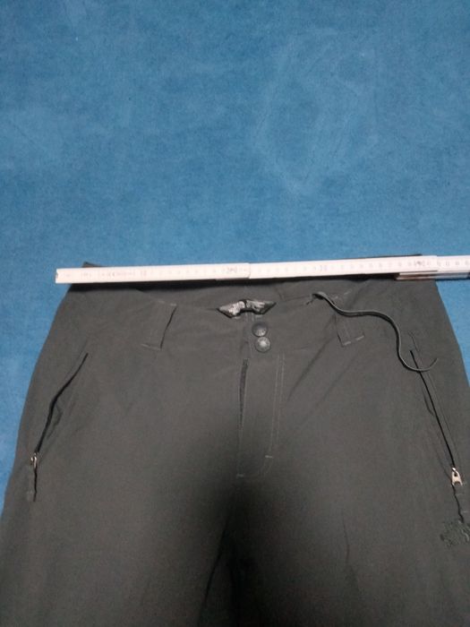 Продам штани TNF