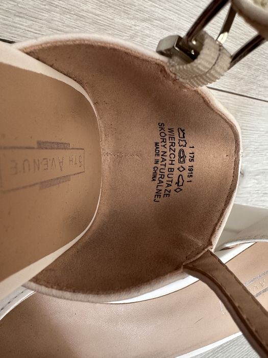 Buty wesele ślub skórzane obcas słupek bardzo wygodne białe komunia 39
