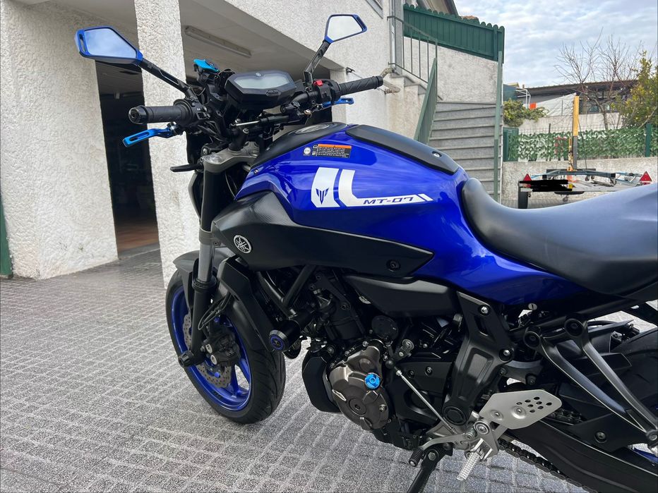 Yamanha MT-07 Akrapovic