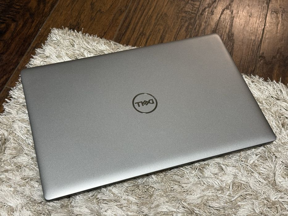 Ноутбук Dell Latitude 5550 15.6" intel core Ultra 7 / 16GB / 512GB