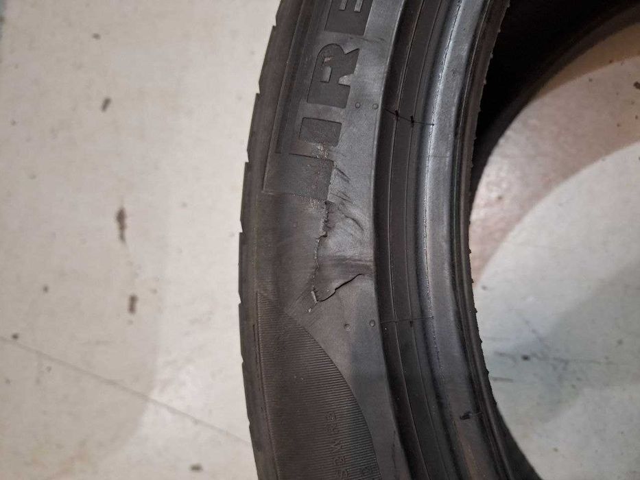 Літні шини резина 285/40 R21 109Y + 315/35 R21 111Y Pirelli Pzero NO