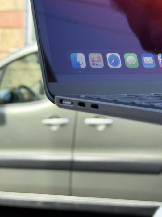 New open Macbook Air m2 13” 15” 8/16/ 256/512gb midnight