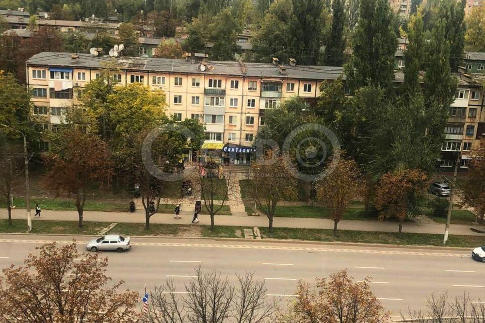 Продаж 3-х кімнатної квартири, пр. 200-річчя Кривого Рогу