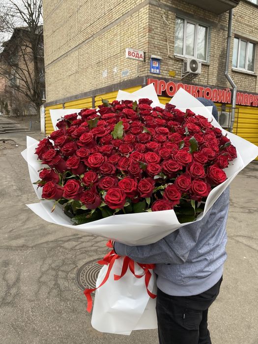 Букет 101 роза,букет 51 роза, великі букети,квіти доставка