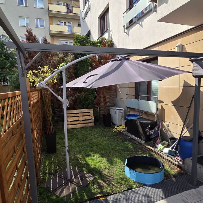 Parasol ogrodowy