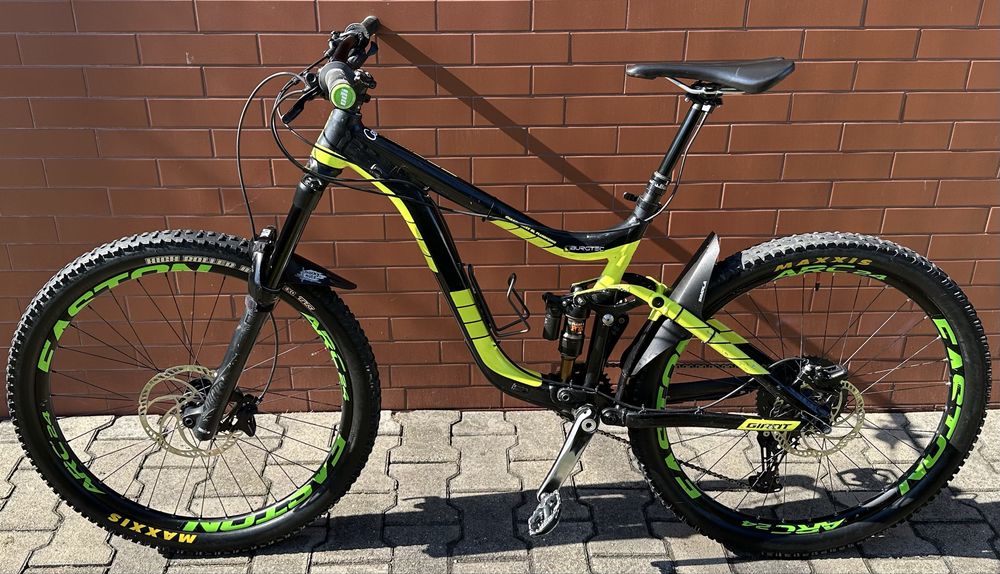 Giant Reign M 27,5” | Full | 160/160 mm | Fox Float X | RockShox | Deore