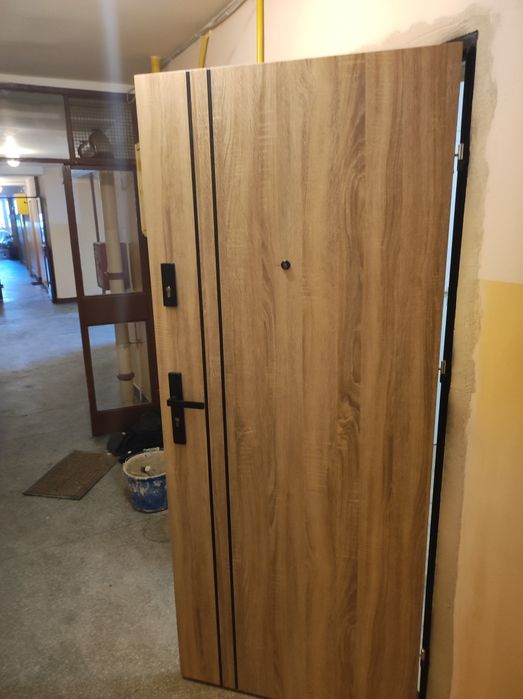 Drzwi zewnętrzne z montażem do bloku od ręki!!