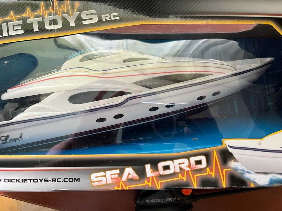Радіокерований човен  Dickie RC Sea  Lord