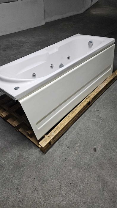 Banheira de hidromassagem usada