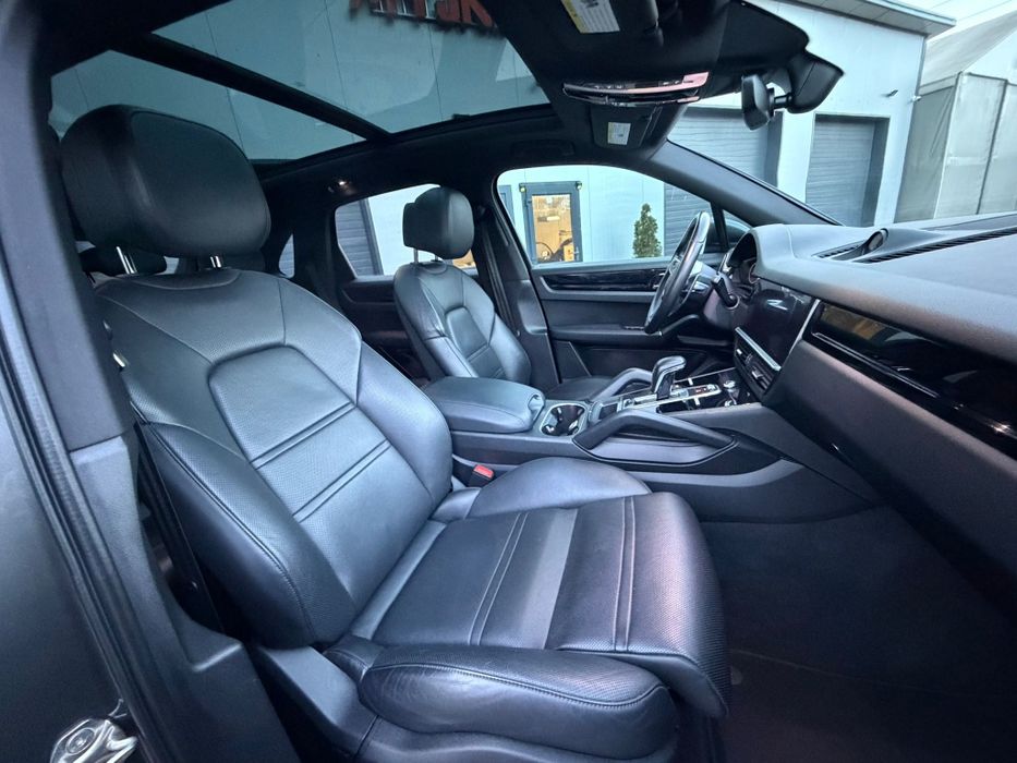 Porsche Cayenne 3.0 v6