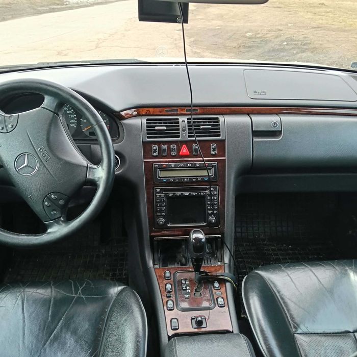Mercedes Benz E320 nowa cena