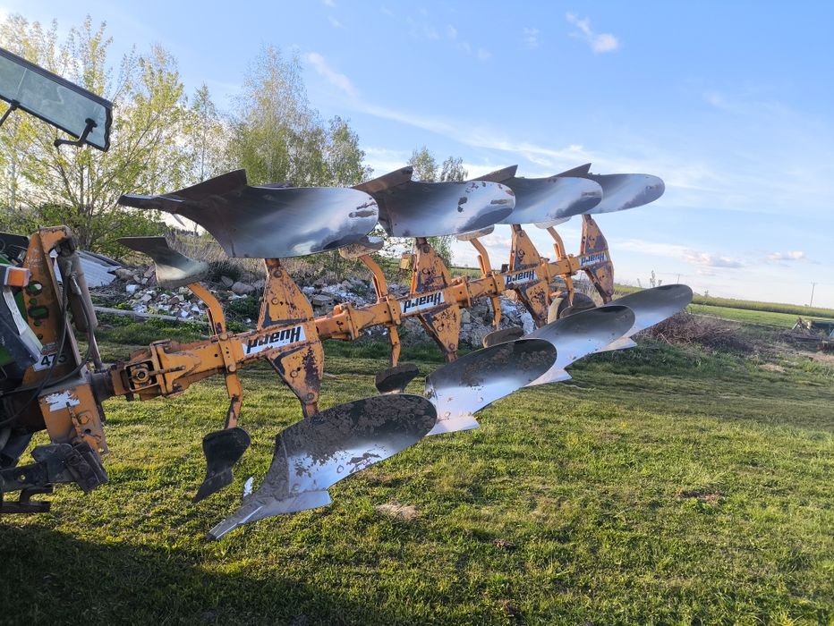 Pług huard 475 kuhn ,4 skibowe nowe elementy