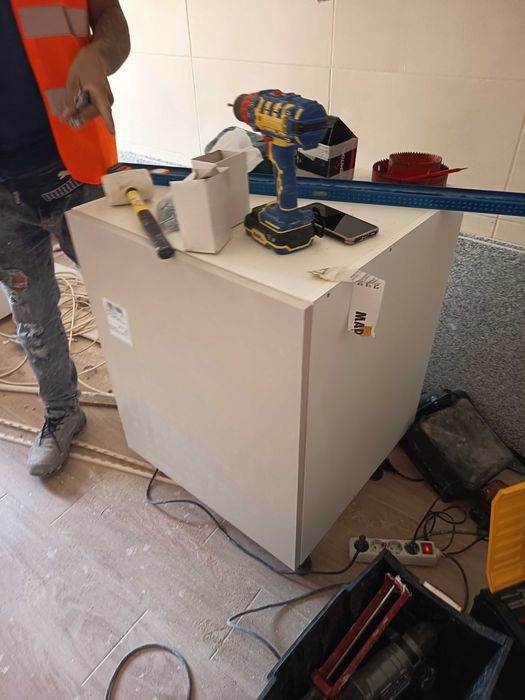 Serviço de obras em geral pintura remodelação alvenaria piso etc