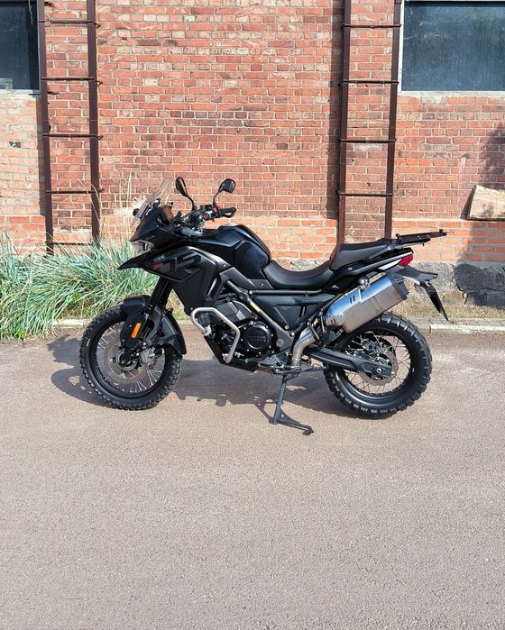 Мотоцикл Voge 650DS