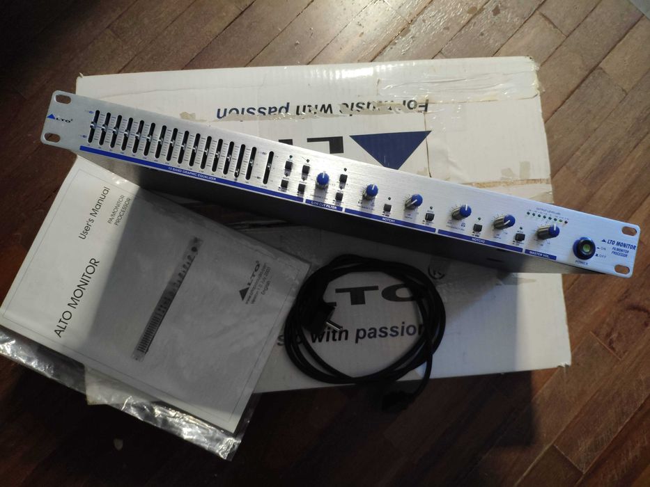ALTO Monitor Equalizador Analógico