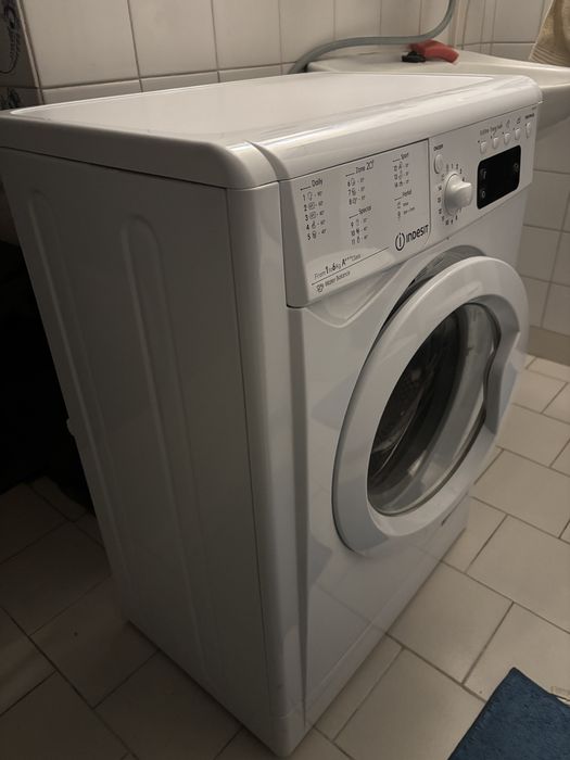 Pralka Indesit IWSE61253 6kg 1200 obr. A+++