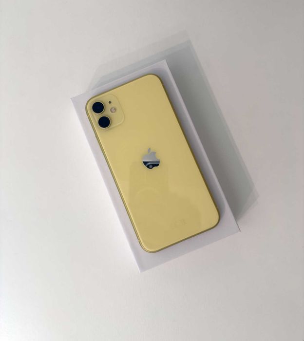 Apple iPhone 11・128GB・Amarelo (Fatura e Garantia)