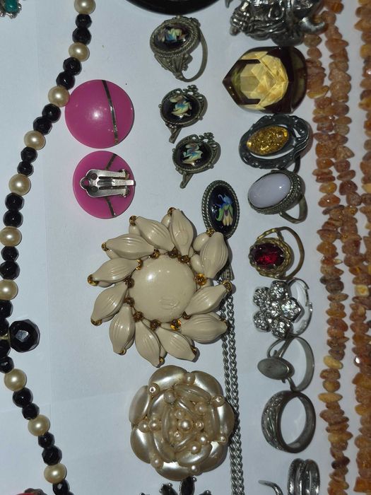 Брошка (кулон, серьги, бижутерия) из СССР.