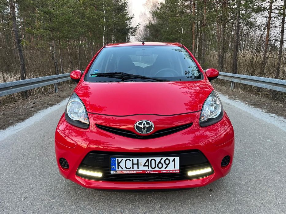 Toyota Aygo LIFT / LED / klima/ 5 drzwi / serwis / TUV / stan BDB