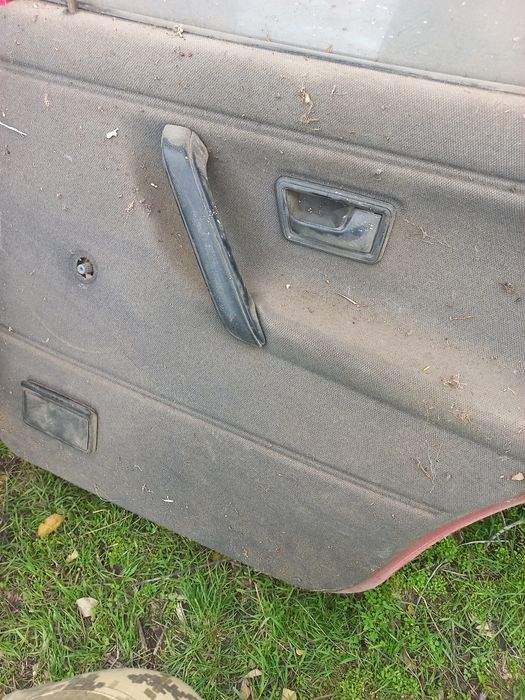 Golf 2 , двери с картами