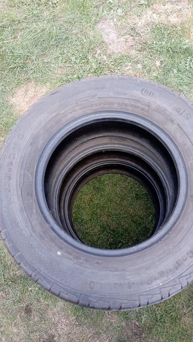 Opony Continental 235 65 R16C Lato