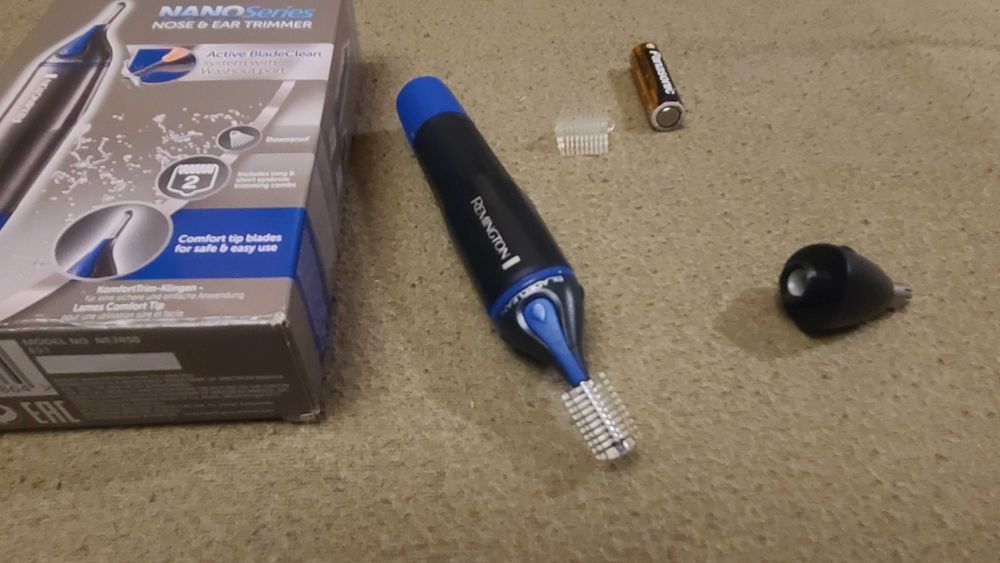 Тример для носа і вух Remington NE3850 4 насадки вологе очищ. 2Вт нове